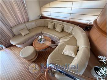 Azimut 62E