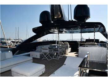 Riva 102 Corsaro Super
