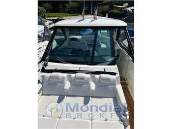 Sea Ray 320 SUNDANCER COUPE'