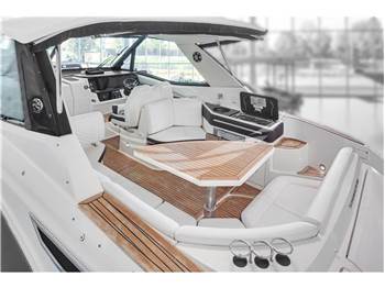 Sea Ray SUNDANCER 320 COUPE