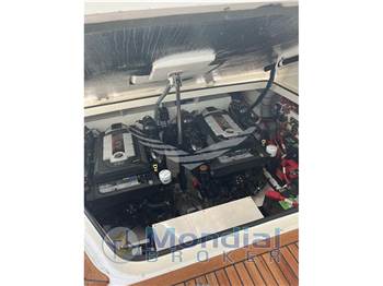 Sea Ray 320 SUNDANCER COUPE'
