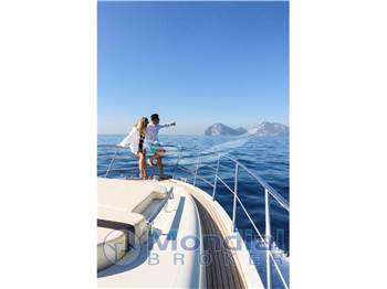 Azimut 62S