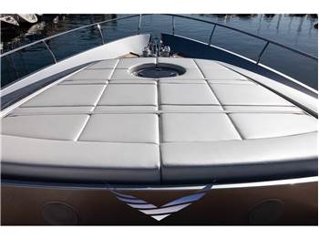 Pershing Pershing 82