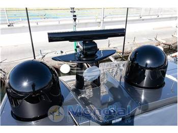 Pershing Pershing 82