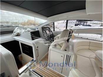Pershing 56