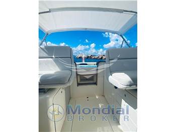 Bertram Yacht 28' Moppie