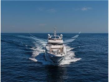 Benetti Delfino 95