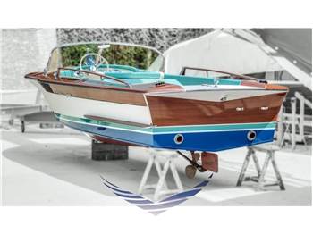 Riva JUNIOR