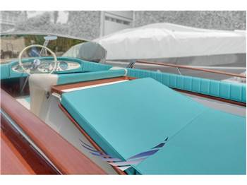 Riva JUNIOR