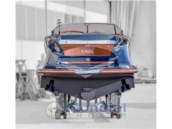 Riva 33 Aquariva