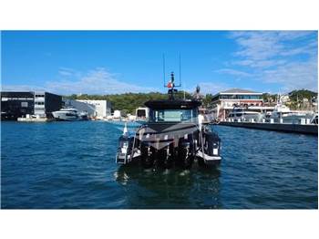 Axopar Brabus Marine Shadow 1200 XC