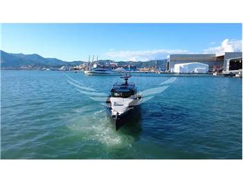 Axopar Brabus Marine Shadow 1200 XC