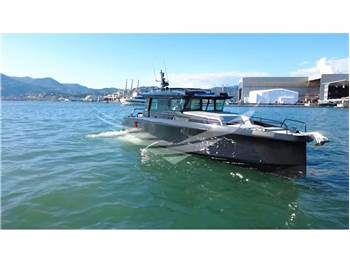 Axopar Brabus Marine Shadow 1200 XC