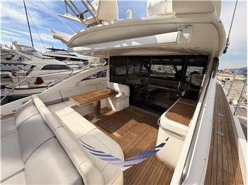 Princess Yachts V 62