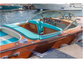 Riva AQUARAMA