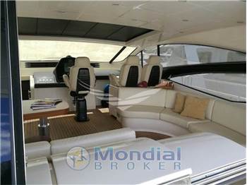 Pershing 62