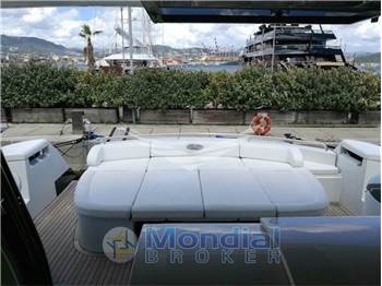 Pershing 62