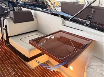 Riva 27 ISEO