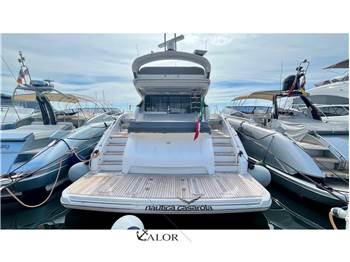 Princess Yachts S65