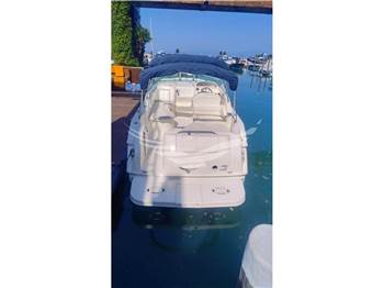 Sea Ray 270 SUNDANCER