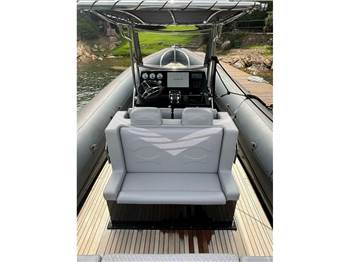 Sea Water Phantom 300