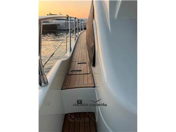 Azimut 43S