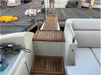 Azimut 43S