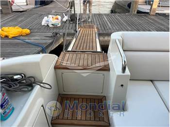 Azimut 43S