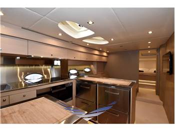 Sunseeker Predator 75