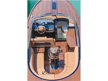Riva 33 AQUARIVA CENTO