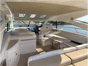 Princess Yachts V53
