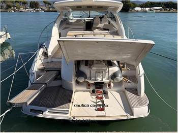 Princess Yachts V53