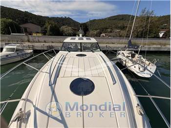 Princess Yachts V53