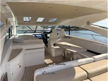 Princess Yachts V53
