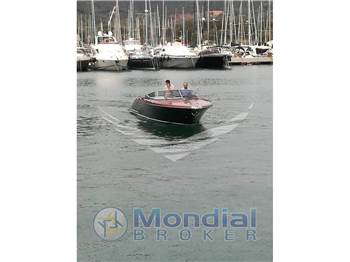 Riva 33 Aquariva
