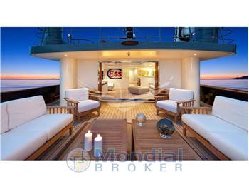 Benetti 30M