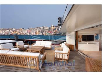 Benetti 30M