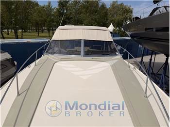 Riva BRAVO 38