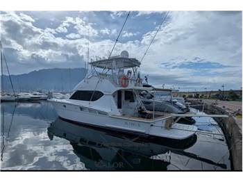 Hatteras 50' Convertible