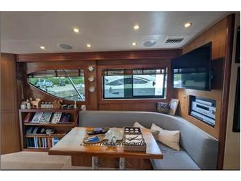 Hatteras 50' Convertible