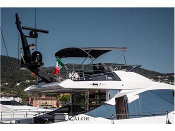 Azimut S7