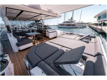 Azimut S7