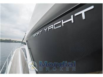 Sunseeker 68 Sport Yacht