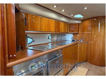 Sunseeker Predator 61