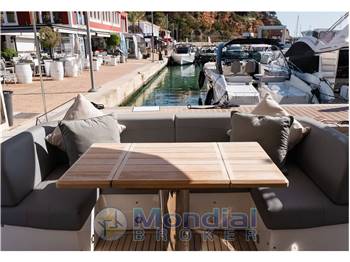 Sunseeker Manhattan 55