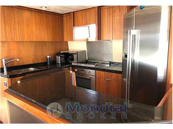 Sunseeker Manhattan 70