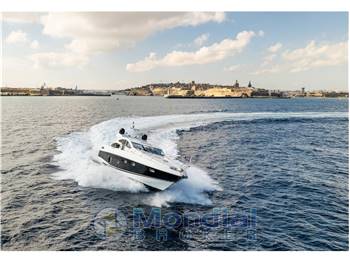 Sunseeker Predator 74
