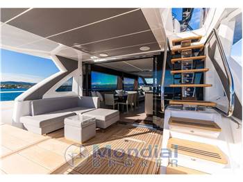 Sunseeker 76 Yacht