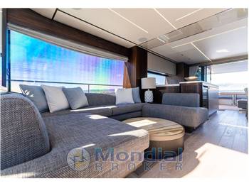 Sunseeker 76 Yacht