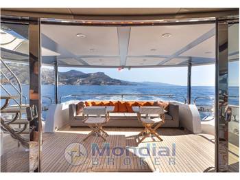 Sunseeker 28 Metri Yacht